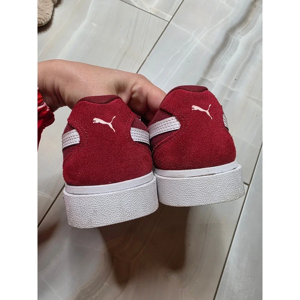 Puma Smash v2 Burgundy Suede Low Top Sneakers Mens‎ 8.5 382880-01 Maroon White